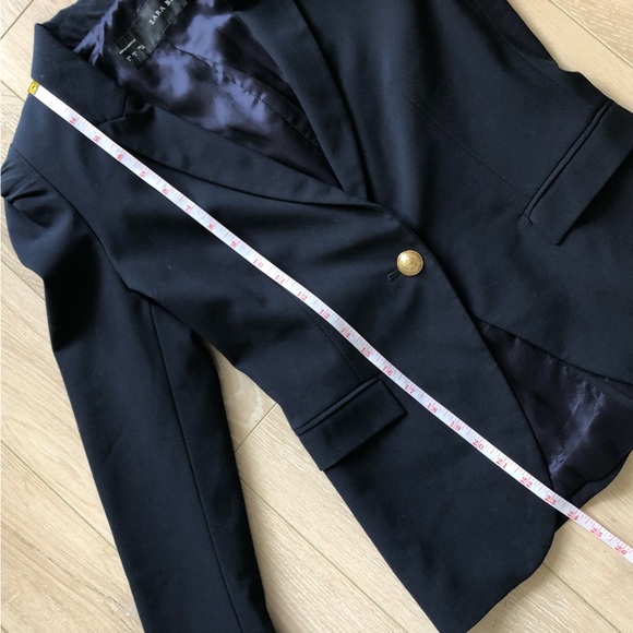 Zara Basic Navy Blue Gathered Shoulder Blazer - Picture 4 of 13
